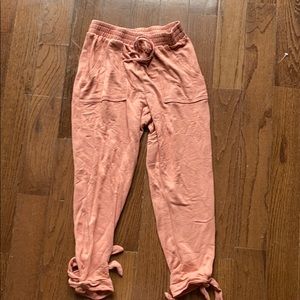 Coral Capri lounge pants